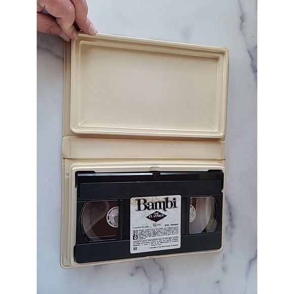 Bambi (VHS,1997,Diamond Edition) - Picture 2 of 10